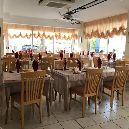 Ξενοδοχείο Canasta