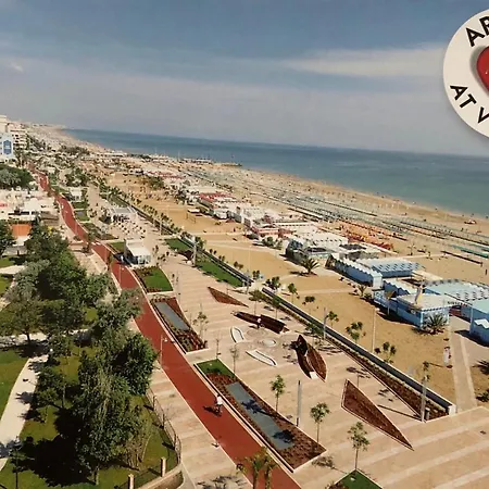 Ξενοδοχείο Canasta 2*