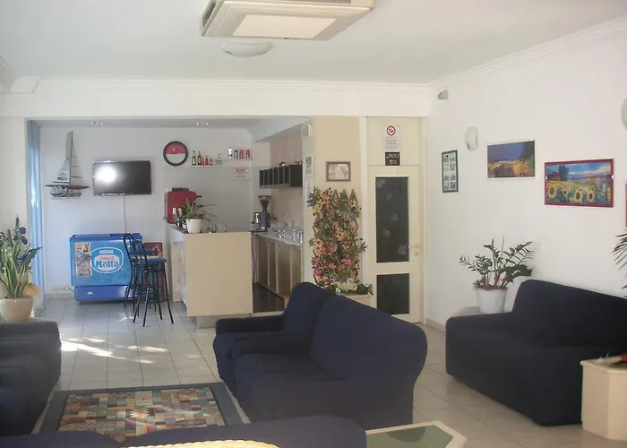 ホテル Canasta 2*